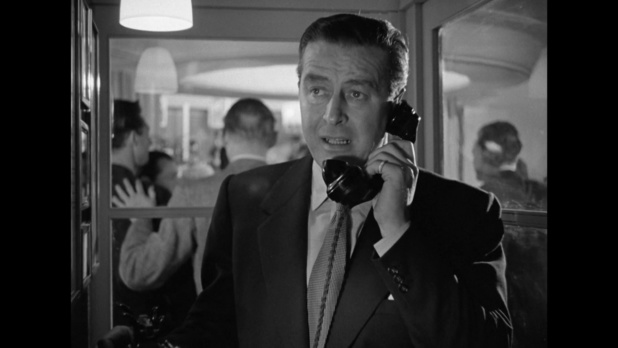 L'acteur Ray Milland dans le film britannique Circle of danger (L'enquête est close, 1951) de Jacques Tourneur