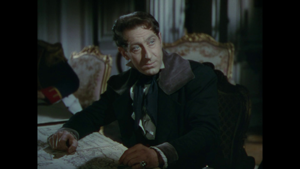 L'acteur Jacques Brunius dans le film d'aventures historiques Sea devils (La belle espionne, 1953) de Raoul Walsh