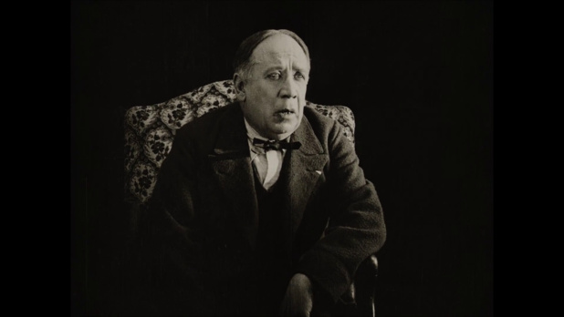 Le comédien Jacques Vandenne dans le film muet Vent debout (1923) de René Leprince