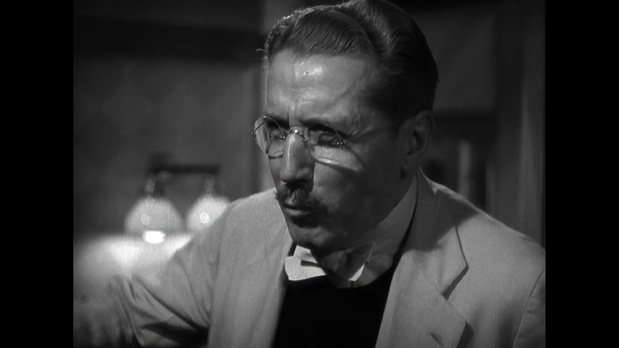 Lawrence Grant dans le film américain Shanghaï express (1932) de Josef von Sternberg