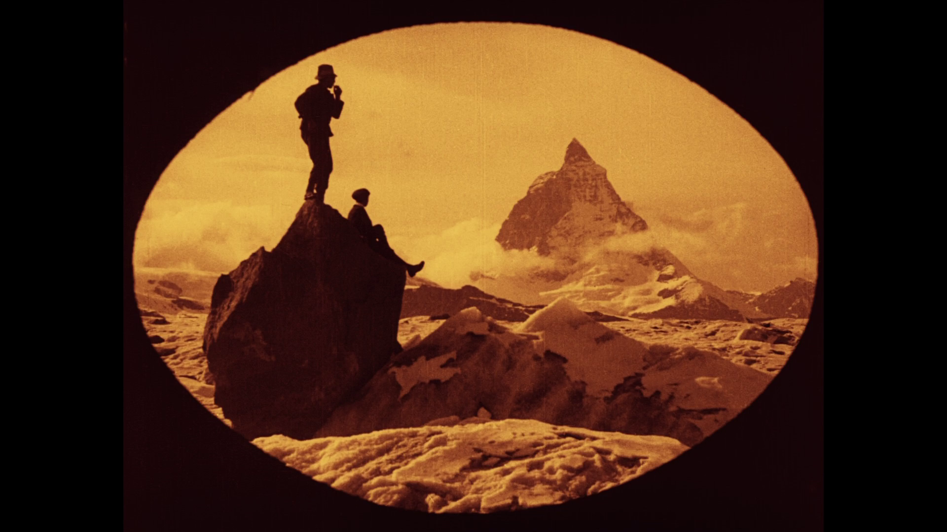 Image du documentaire allemand Im Kampf mit dem Berge (A l'assaut de la montagne, 1921) d'Arnold Fanck