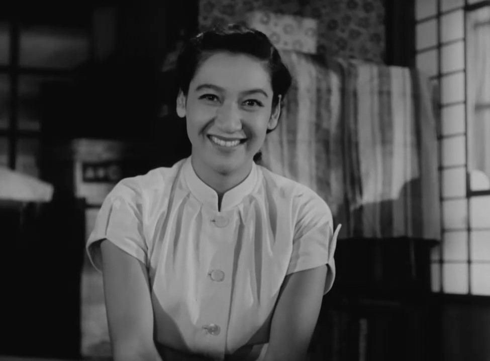Setsuko Hara dans 東京物語 (Voyage à Tokyo, 1953) de 小津 安二郎 (Yasujirō Ozu)