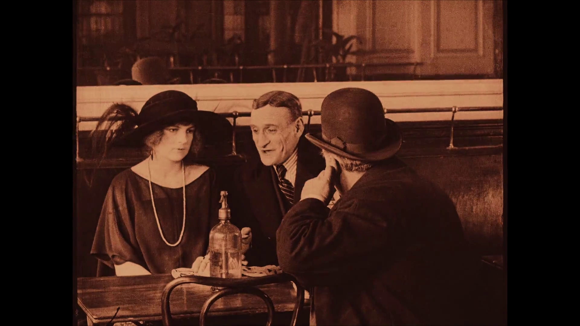 Bardès et Maud Tiller dans le film muet Vent debout (1923) de René Leprince