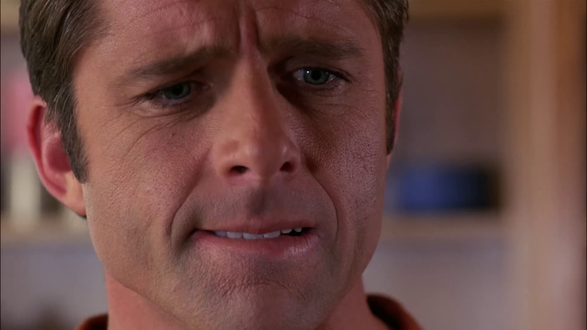 L'acteur Maxwell Caulfield dans Facing the enemy (Face au tueur, 2001) de Rob Malenfant