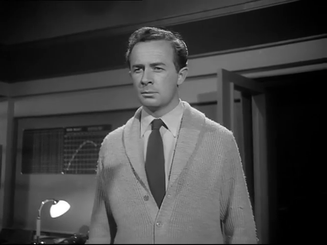 William Franklyn dans le film de sf Quatermass 2 (La marque, 1957) de Val Guest