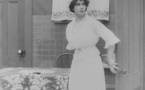 Lois Weber dans Suspense (1913) de Lois Weber et Phillips Smalley